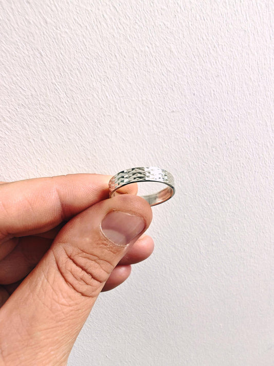 5mm Flat Hammered-Effect Silver Ring