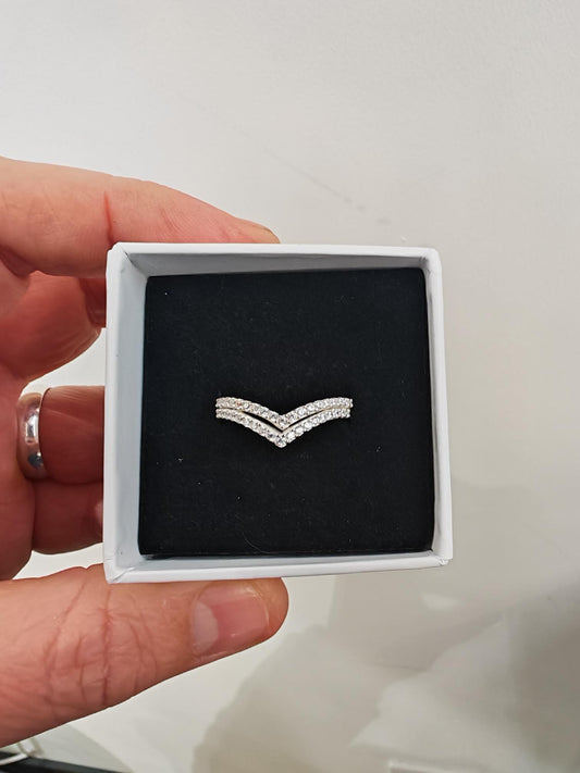 Double Wishbone Ring