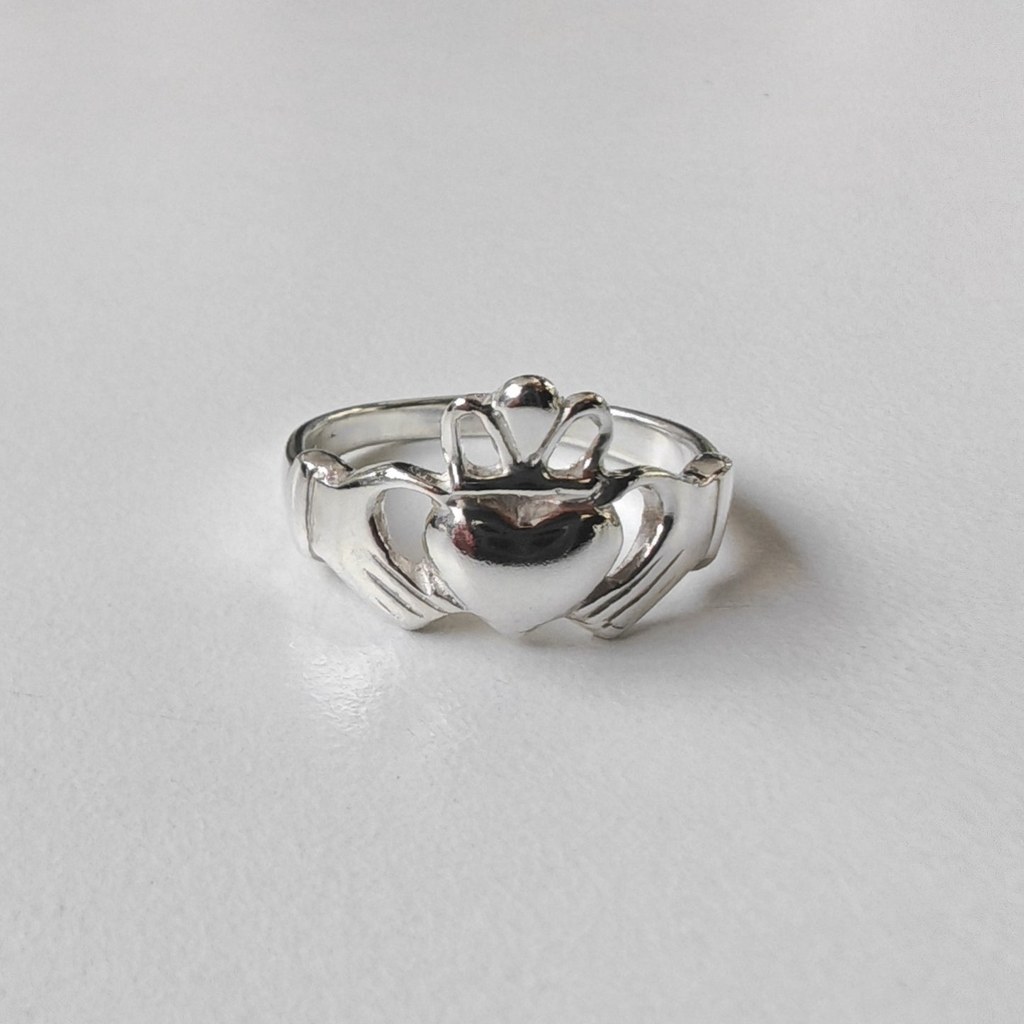 The Claddagh Ring - Thick Band