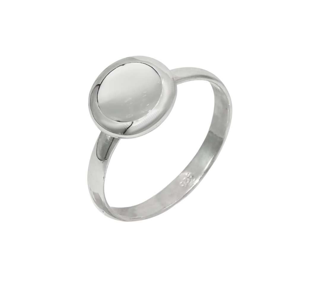 Medium Round Stone Ring with Silver Border